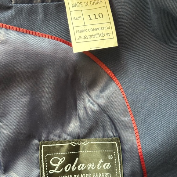 Boys 3 Piece Suit - Picture 7 of 8